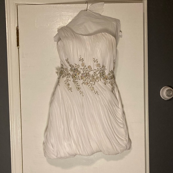 White Short Prom Dress - Picture 1 of 4